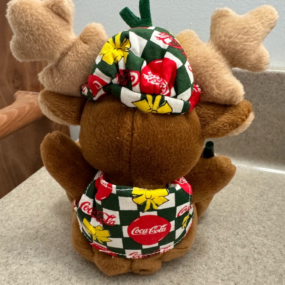 Vintage 1998 Coca Cola Plush Moose Collectible 5” Stuffed Animal Toy Coke Bottle - Picture 4 of 5